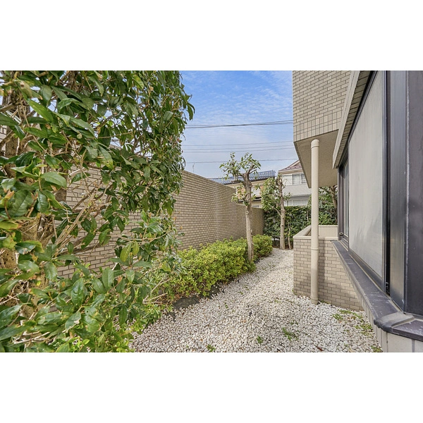 ライオンズマンション保谷 専用庭