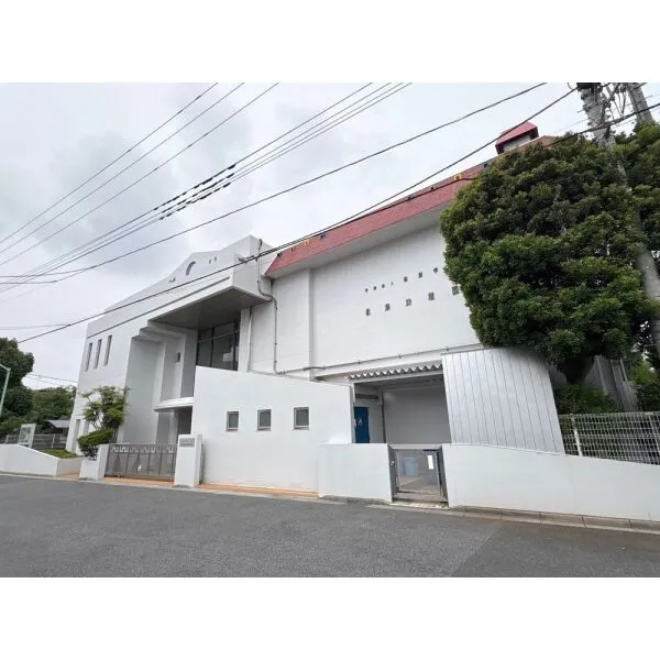 川口市領家2丁目 松葉幼稚園(幼稚園・保育園)まで約180m(徒歩3分)