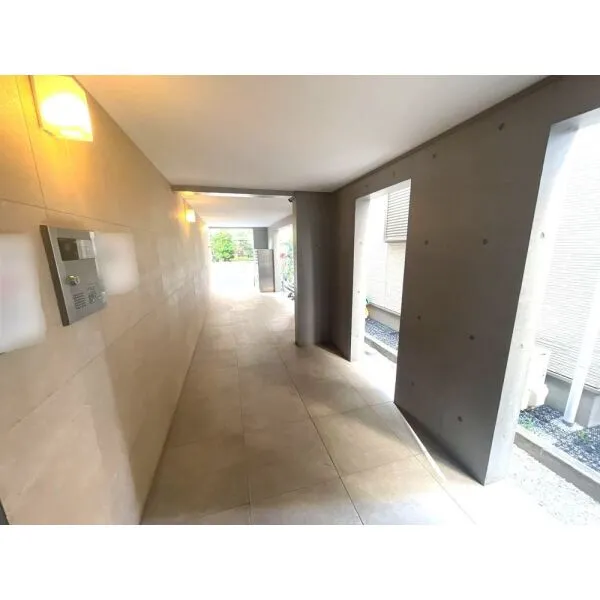 世田谷区新町2丁目 エントランス
