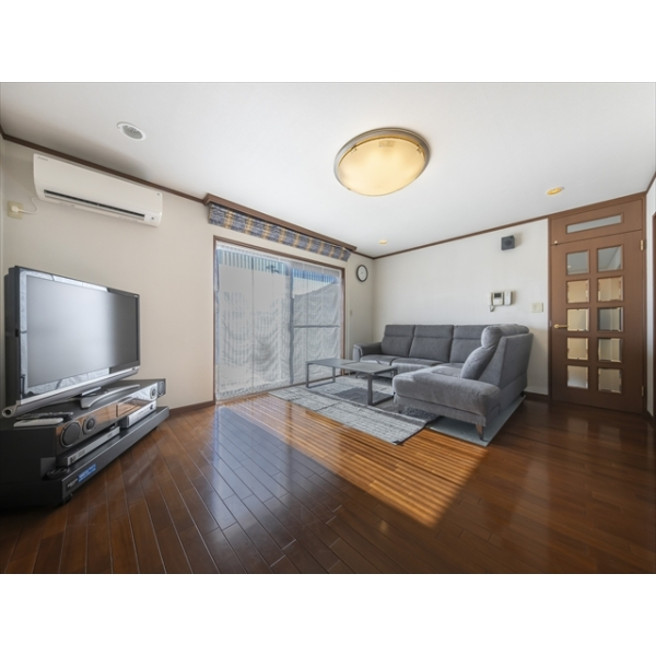 安城市川島町東屋敷 リビング