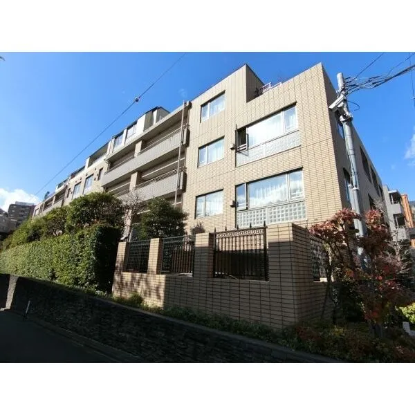 ライオンズマンション南青山グランフォート 外観
