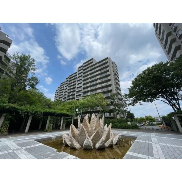 オークヒルズ香里一番館 外観