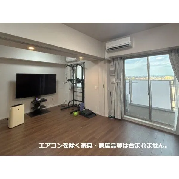 プラウド阪急塚口駅前 リビング