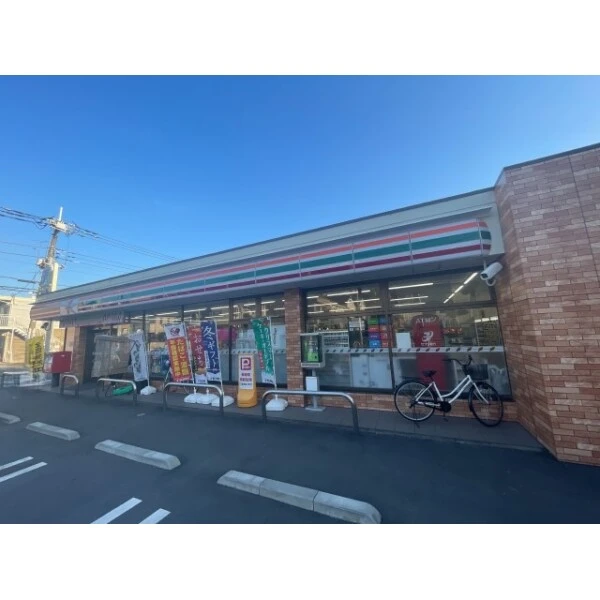 横浜市港北区日吉1丁目 セブンイレブン横浜日吉1丁目店(コンビニ)まで約330m(徒歩5分)