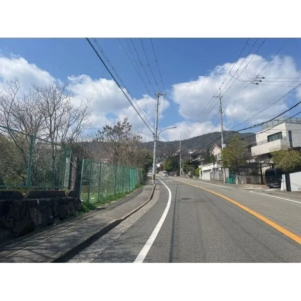 西宮市苦楽園一番町 前面道路