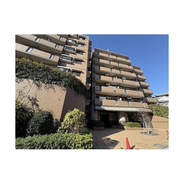 ライオンズガーデン久地 外観