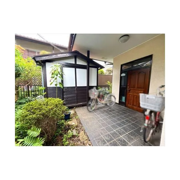 藤沢市本藤沢３丁目 玄関
