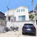 横浜市戸塚区名瀬町 高台の閑静な住宅街に立地するカースペース付き３ＬＤＫ！前面に遮る建物等がないので眺望良好です！