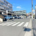 ヒルズ横浜南ガーデニア弐号棟 前面道路
