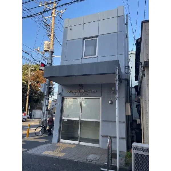 ヒルズ横浜南ガーデニア弐号棟 南警察署六ッ川交番（警察署・交番）まで約330m（徒歩5分）