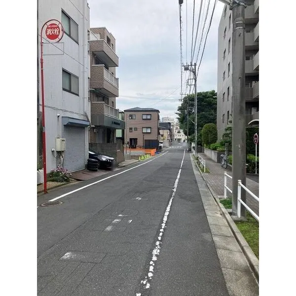 板橋区熊野町　事務所・作業所 前面道路（幅員約6.2m）※2026年6月撮影