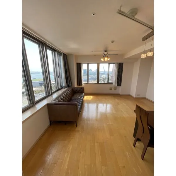 ＴＨＥ　ＴＯＷＥＲＳ　ＤＡＩＢＡ ※家具・調度品は価格に含まれません