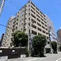 ＫＡＩＳＥＩ梅田 ２００４年１０月築、地上９階建てのマンションです