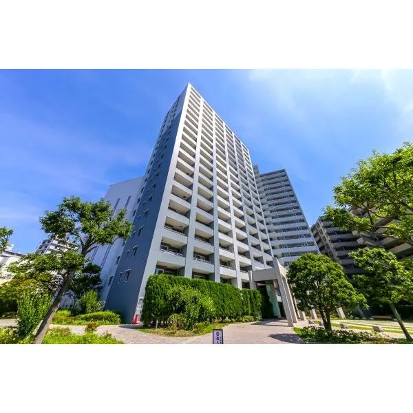 クレストシティタワーズ横浜 地上２０階建てのタワーマンション
