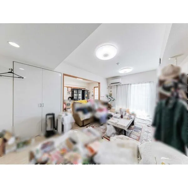 ウィズダム大泉学園 リビング：家具調度品は価格に含まれません。(撮影年月：2026年08月)
