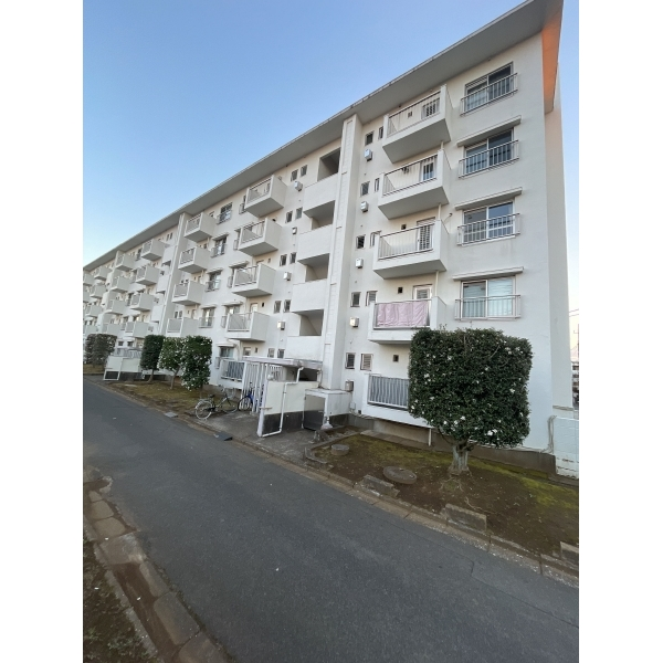 夏見台住宅第１３号棟 外観