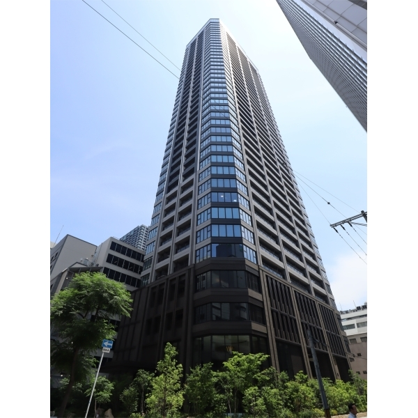 ブランズタワー大阪本町 外観