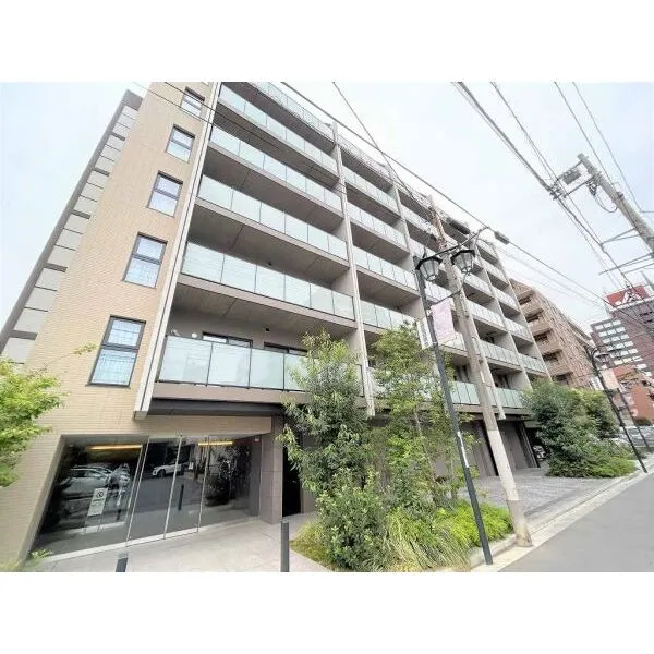 ヴァースクレイシアＩＤＺ大宮 居住者様を迎えるエントランス部分