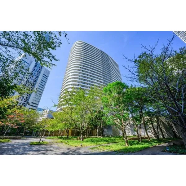 M.M.TOWERS FORESIS L棟