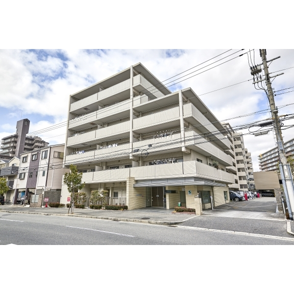 コスモ西宮フィールズ 外観