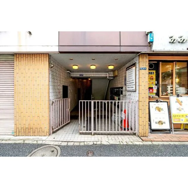 大久保カドビル エントランス