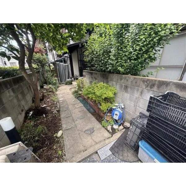 市川市富浜2丁目 エントランス