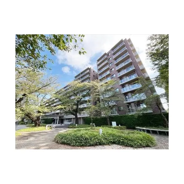 桜堤庭園フェイシア 建物外観