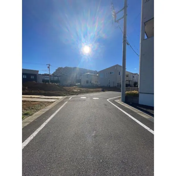 稲城市矢野口 前面道路