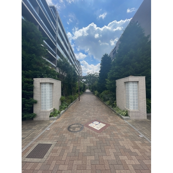 蘆花公園ザ・レジデンス　ブライトコート ゲート