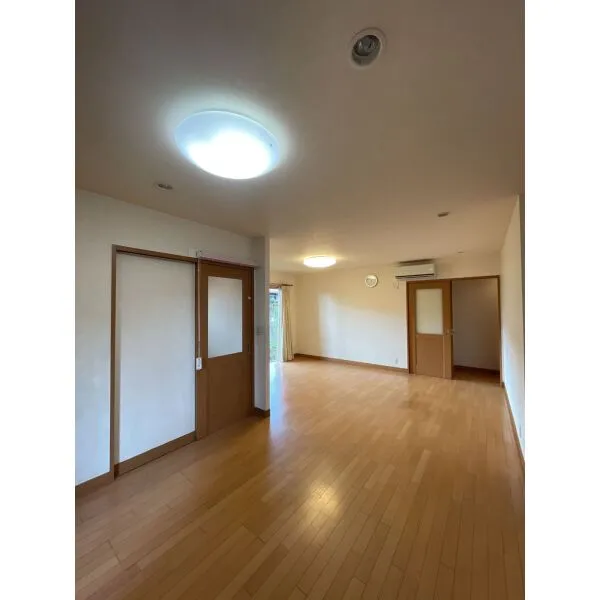 秦野市本町３丁目 LDK