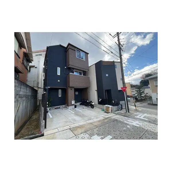 名古屋市千種区春里町２丁目 外観