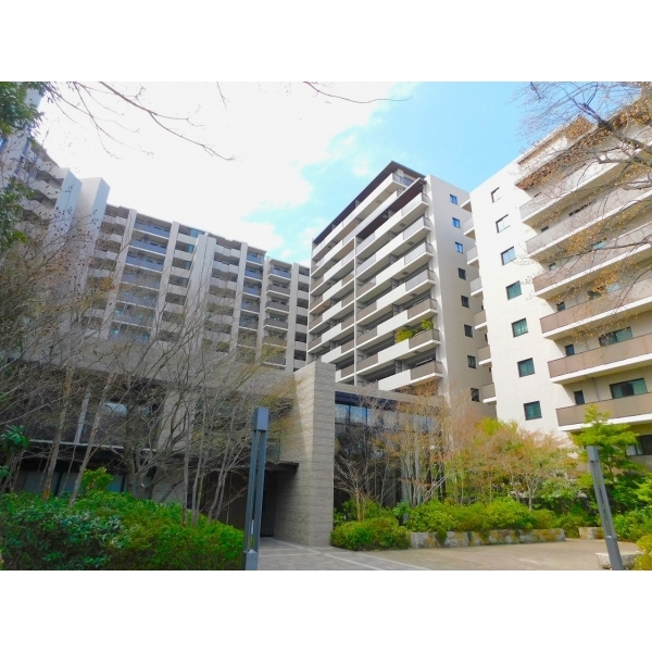 グランドメゾン江古田の杜 外観