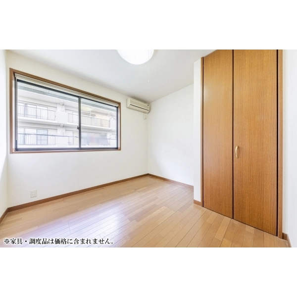 京都市西京区大枝北沓掛町４丁目 ２階東側洋室