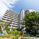 シャトレ明大前 現地外観写真