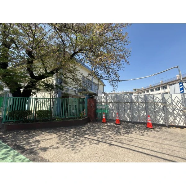 Ｄ’グランセ世田谷砧 区立砧小学校（小学校）まで約690m（徒歩9分）