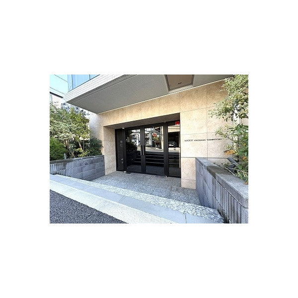 ＭＡＸＩＶ横浜吉野町 外観