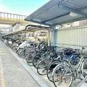 ベルパーク湘南茅ヶ崎D館 駐輪場空き有（1台まで無料、2台目以降300円）