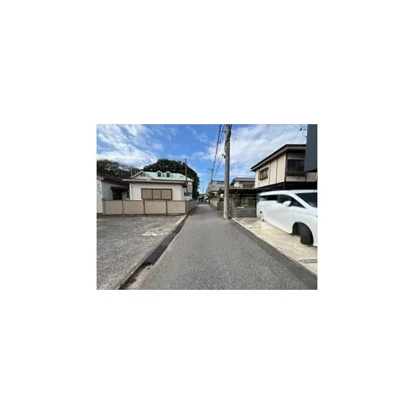 千葉県船橋市薬円台1丁目 前面道路(2026年10月撮影)