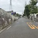 横浜市青葉区美しが丘３丁目 南東側前面道路