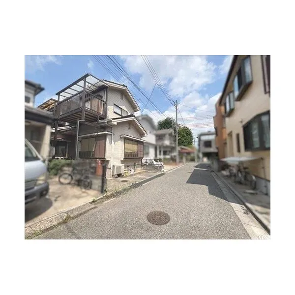 川口市飯塚１丁目 前面道路含む現地／２０２６年６月撮影