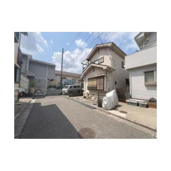 川口市飯塚１丁目 前面道路含む現地／２０２６年６月撮影