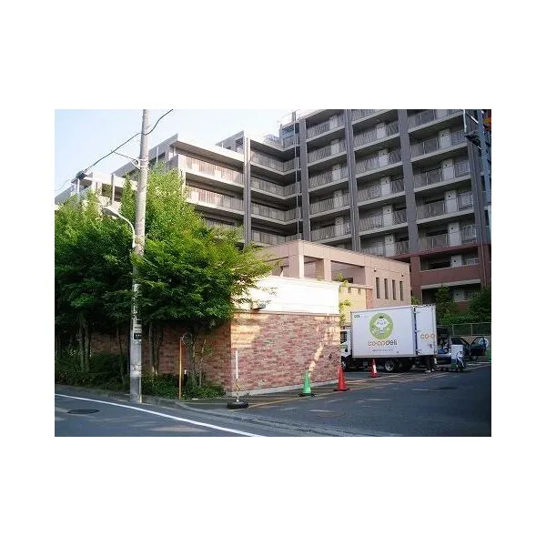 サンクレイドル昭島 来客用駐車場/洗車スペースもございます