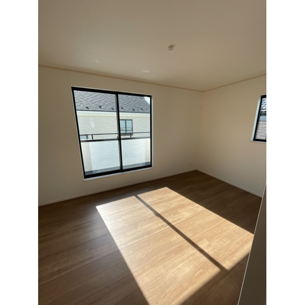 府中市栄町２丁目 洋室