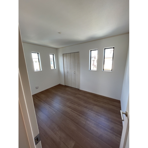 府中市栄町２丁目 洋室