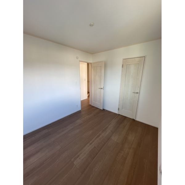 府中市栄町２丁目 洋室