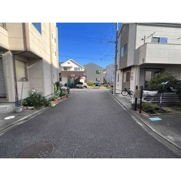 府中市分梅町５丁目 前面道路