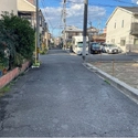 八尾市栄町２丁目 西側前面道路