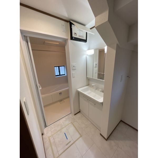 府中市栄町２丁目 洗面室