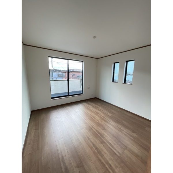 府中市栄町２丁目 洋室