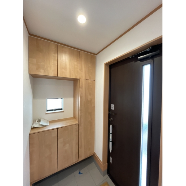 府中市栄町２丁目 玄関